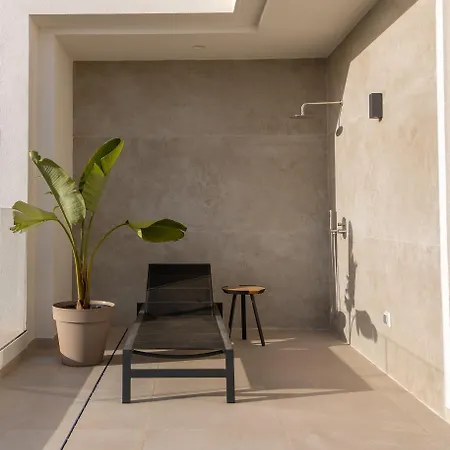 Serenity Casa Encanto 아데제