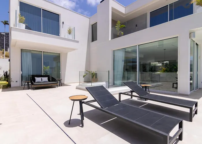 Serenity Casa Encanto 아데제